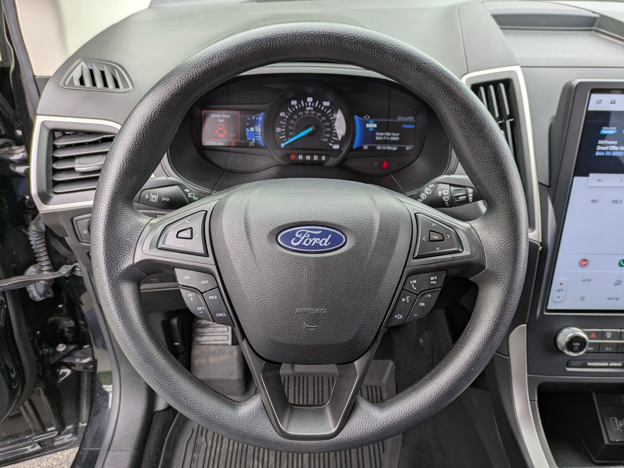 Certified 2022 Ford Edge SE w/ Black Appearance Package AWD/4WD image 9