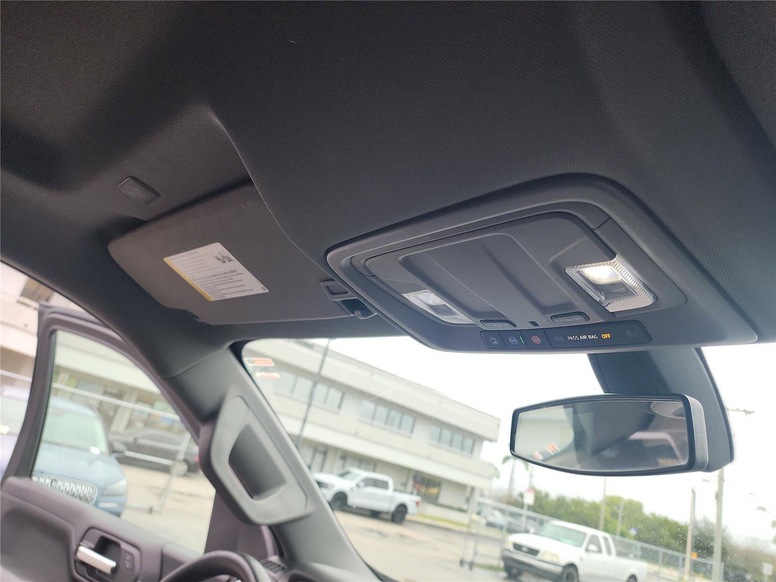 Used 2021 Chevrolet Silverado 1500 LT w/ Z71 Off-Road Package image 30