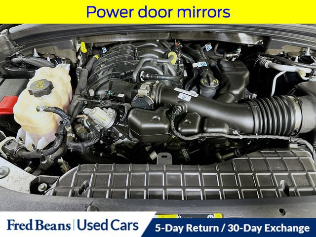 Used 2023 Jeep Grand Cherokee Laredo w/ Luxury Tech Group I AWD/4WD image 36