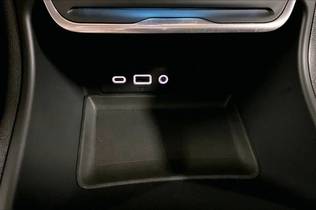 Used 2020 GMC Terrain Denali w/ GMC Pro Grade Package AWD/4WD image 31