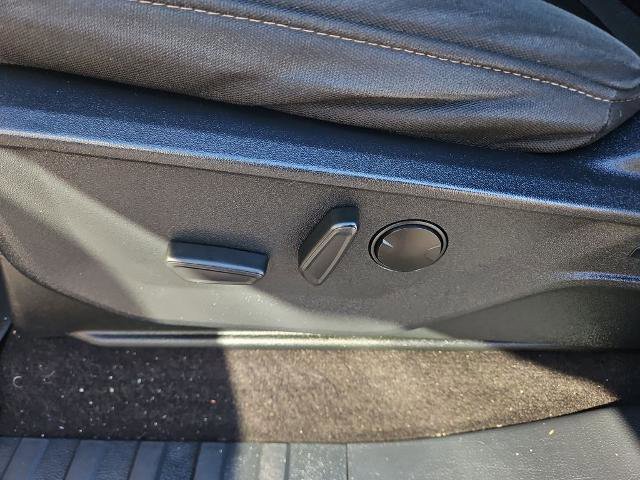 Certified 2022 Ford F150 XLT w/ Equipment Group 302A High image 19