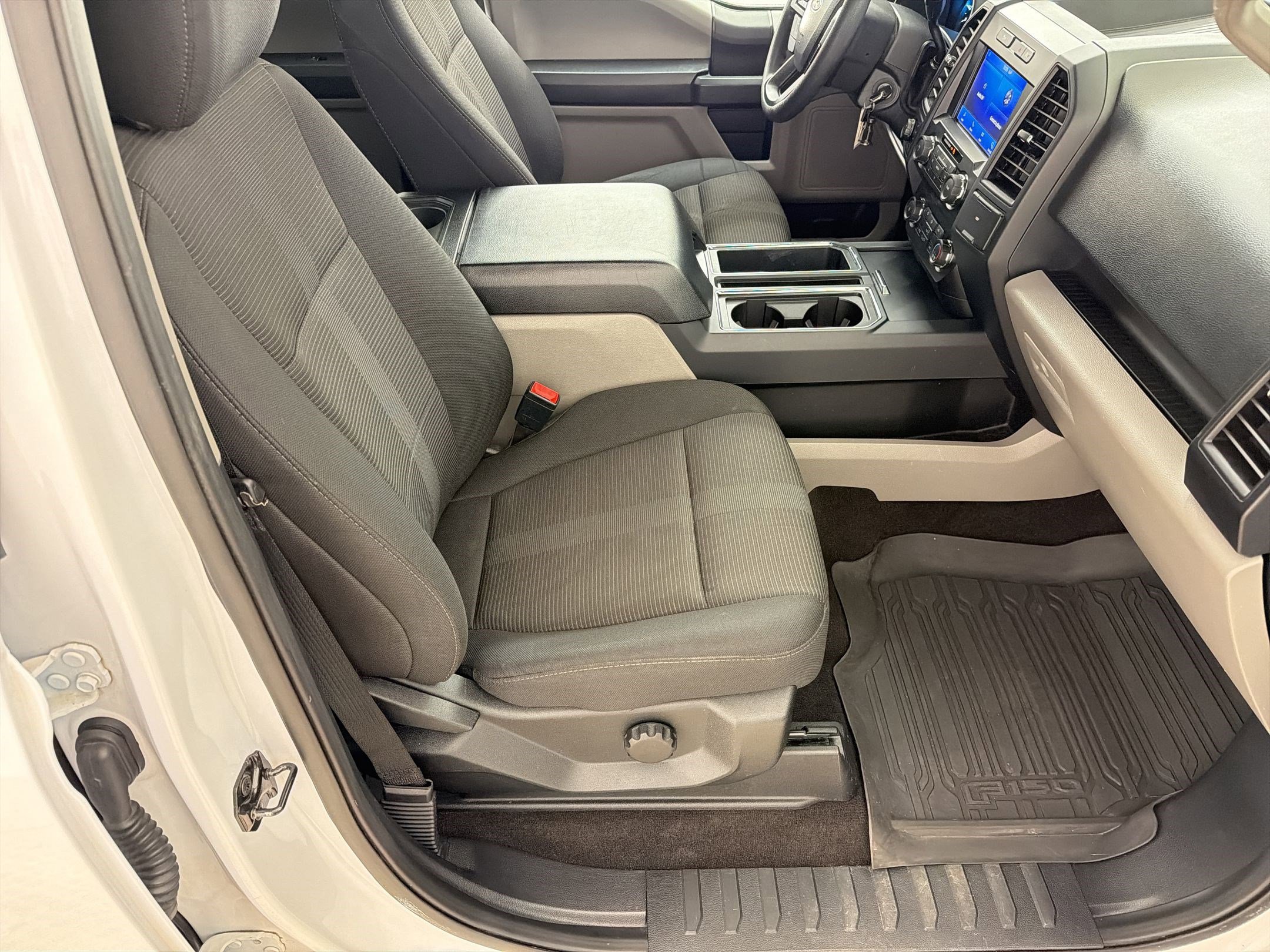 Certified 2020 Ford F150 XL w/ Equipment Group 101A Mid image 28