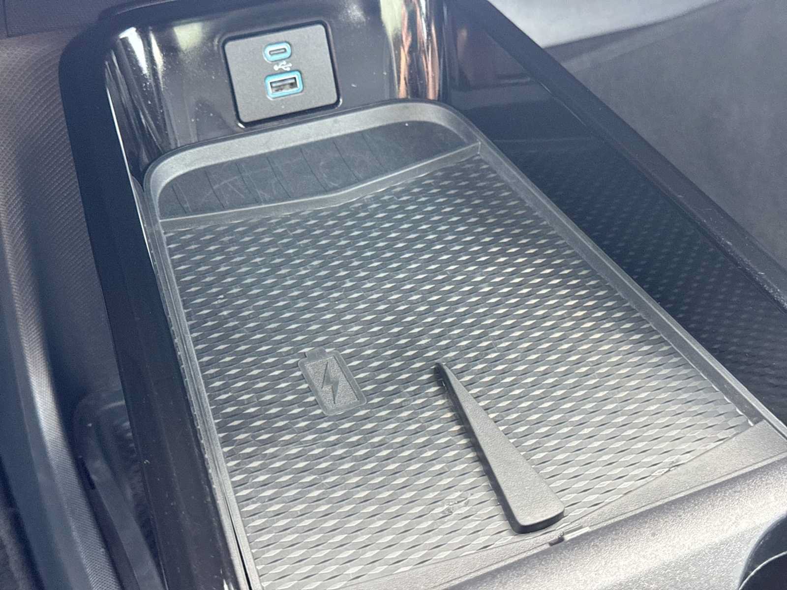 Certified 2024 Ford Mustang Mach-E Premium AWD/4WD image 31