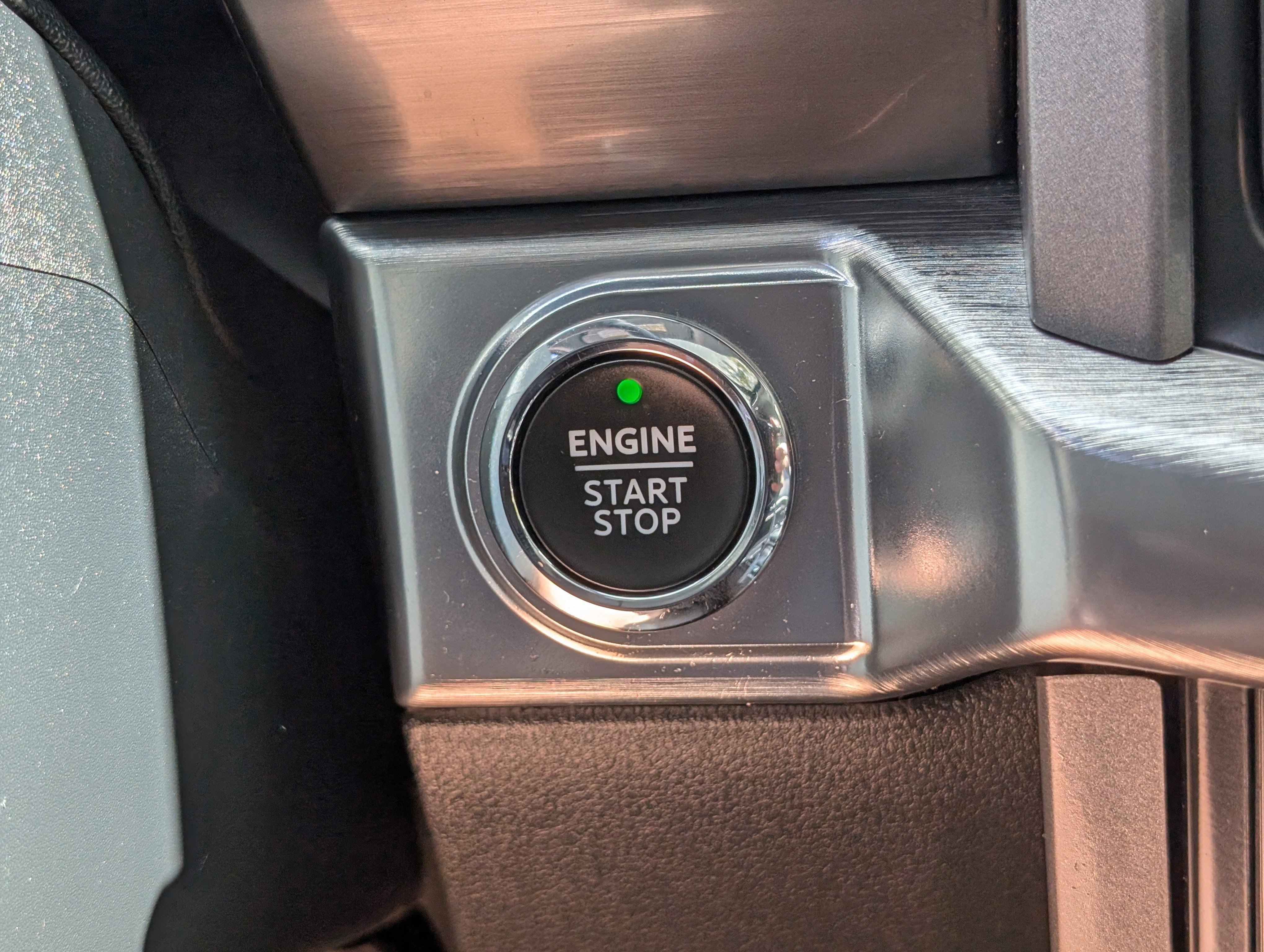 Certified 2022 Ford F150 Lariat w/ Equipment Group 502A High image 26