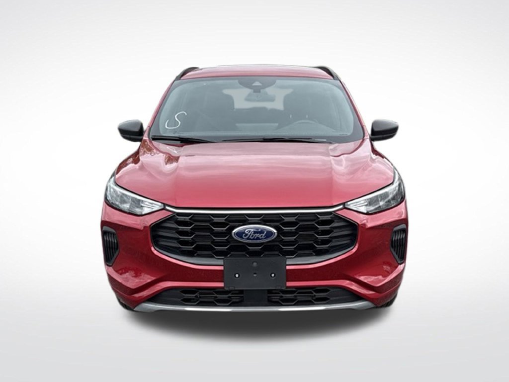 Certified 2023 Ford Escape ST-Line w/ Tech Pack #1 AWD/4WD image 2