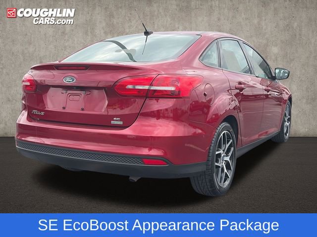 Certified 2017 Ford Focus SE FWD image 5