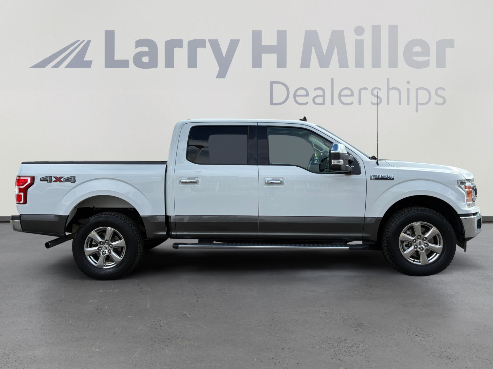 Certified 2019 Ford F150 XLT w/ Equipment Group 302A Luxury AWD/4WD image 6