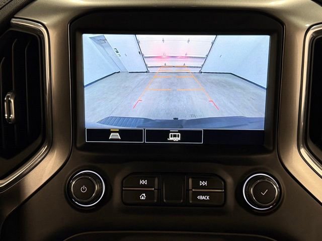 Used 2021 Chevrolet Silverado 1500 LT Trail Boss w/ Convenience Package II image 30