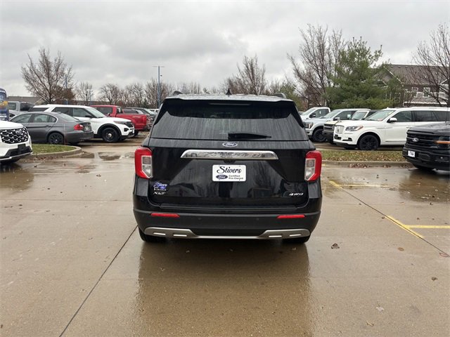 Certified 2023 Ford Explorer XLT w/ Equipment Group 202A image 6