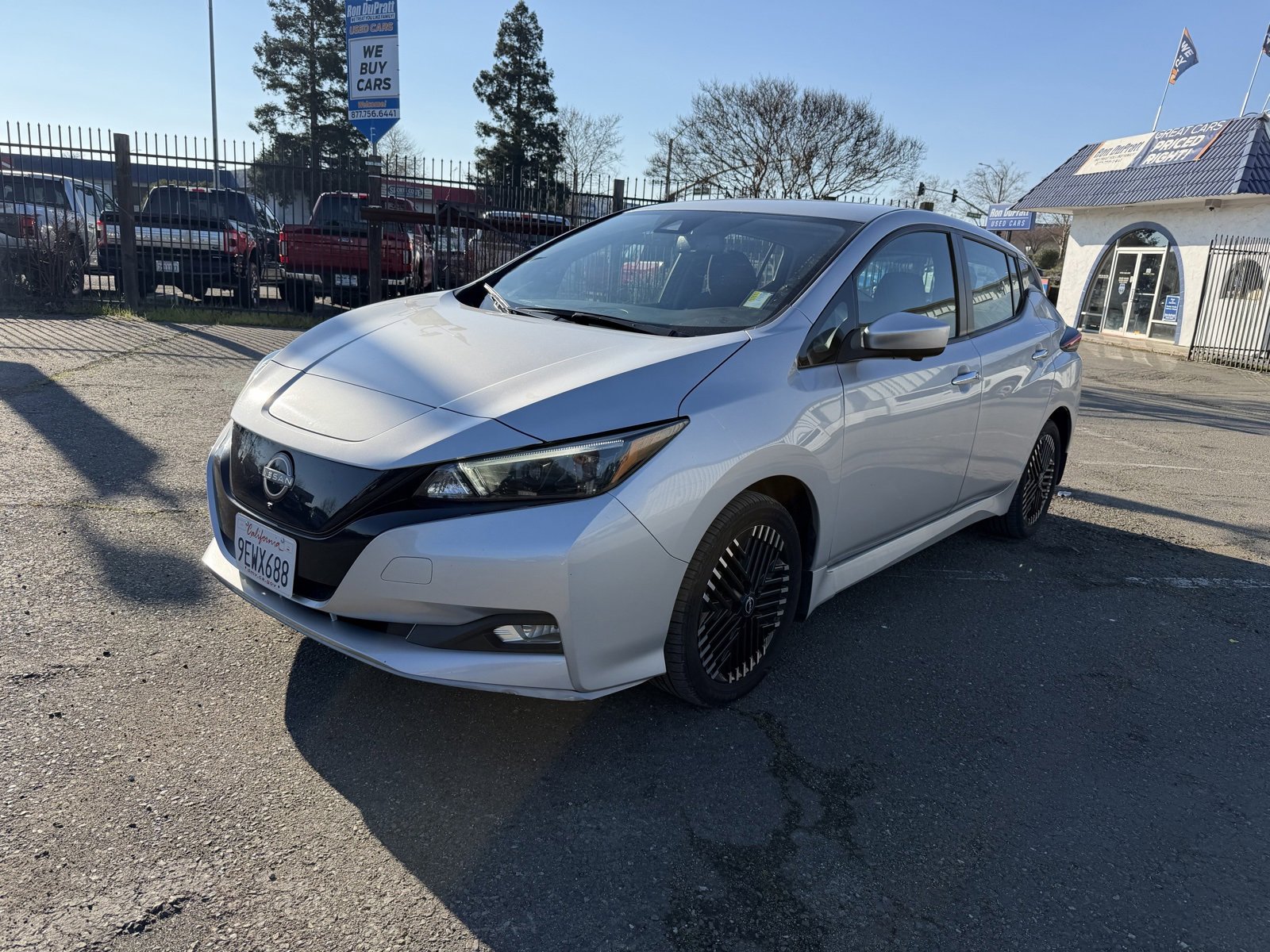 Used 2023 Nissan Leaf SV Plus image 1