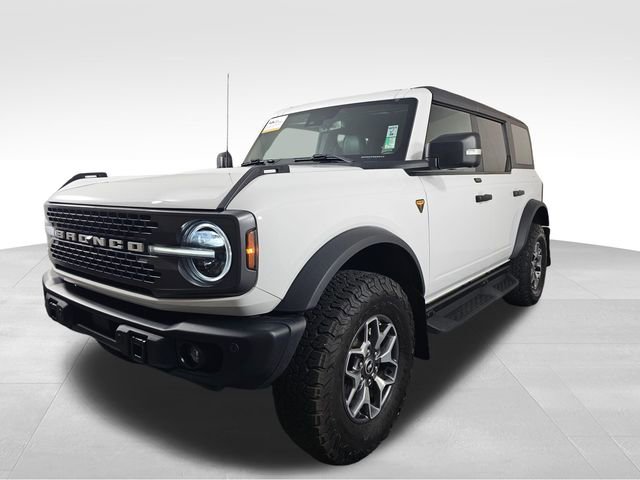 Certified 2023 Ford Bronco Badlands AWD/4WD image 3