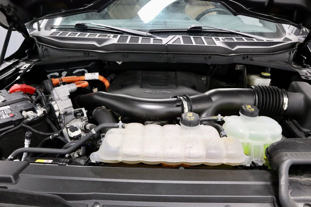 Certified 2023 Ford F150 Lariat w/ Equipment Group 502A High image 16