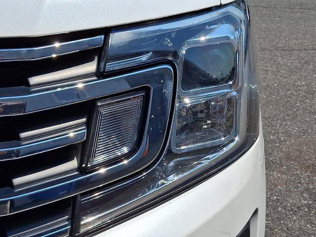 Certified 2020 Ford Expedition XLT w/ Equipment Group 202A AWD/4WD image 4