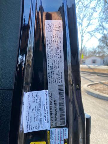 Used 2024 Jeep Wrangler Sahara w/ Dual Top Group image 15