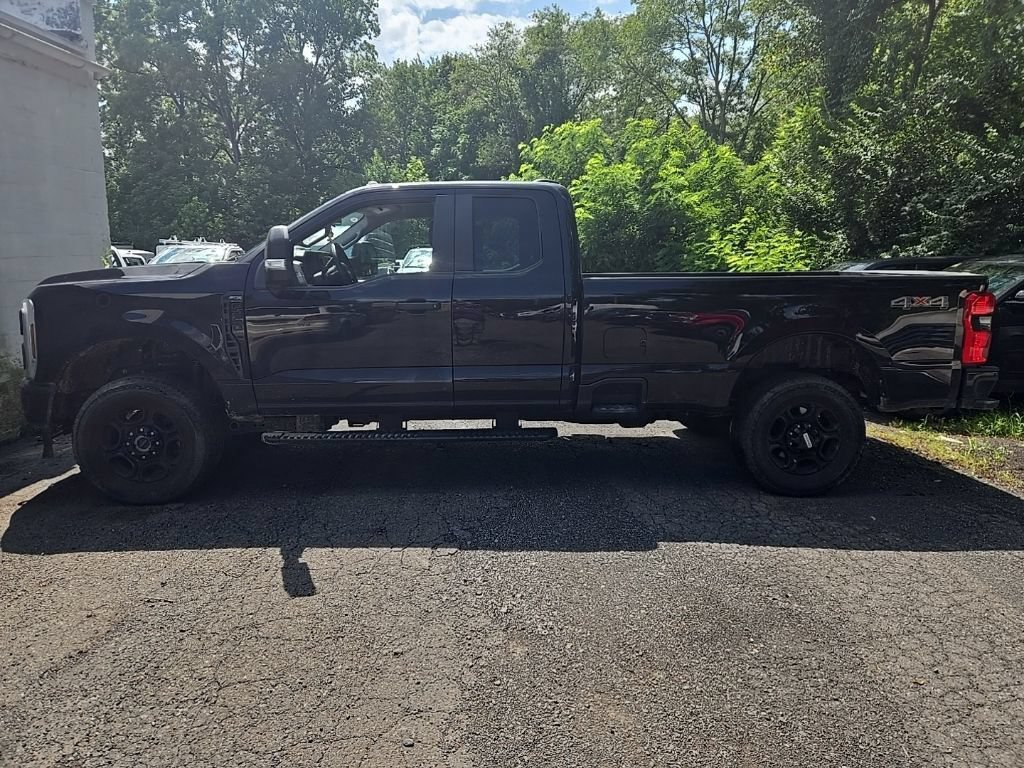 Certified 2024 Ford F250 XL w/ STX Appearance Package AWD/4WD image 12