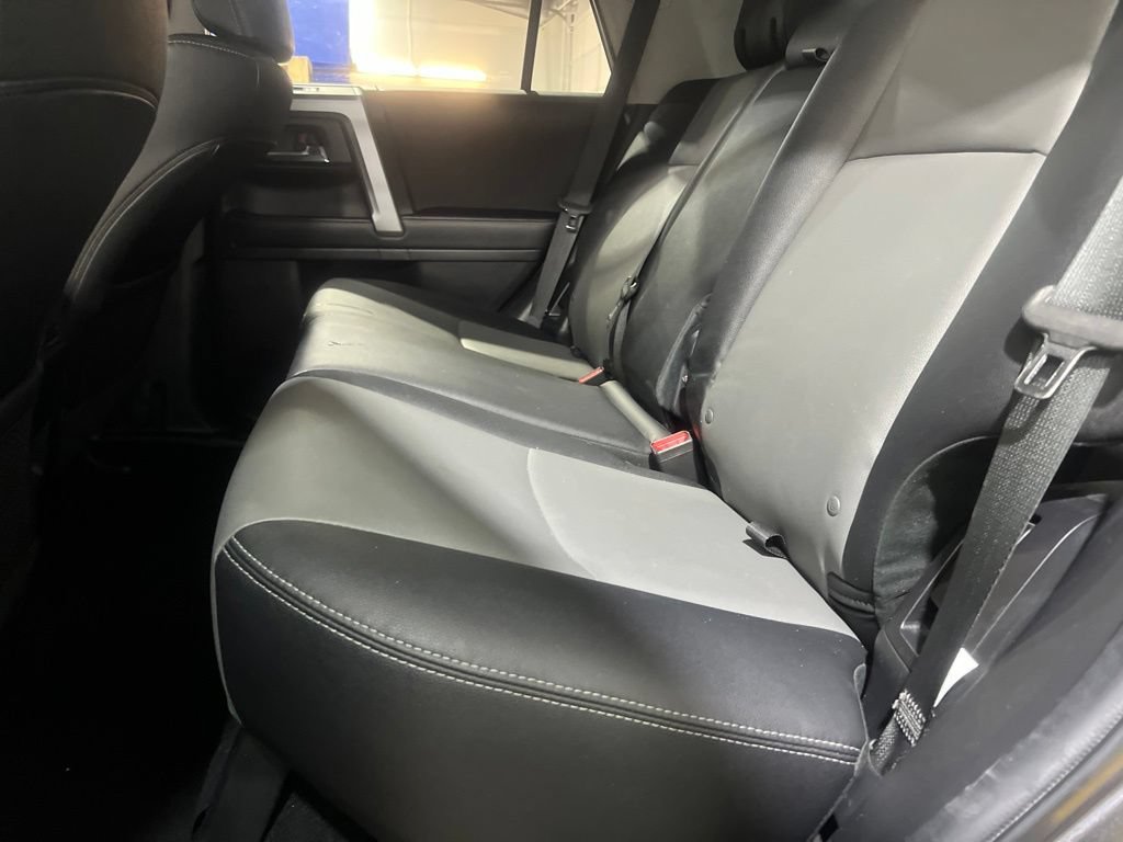 Used 2022 Toyota 4Runner SR5 Premium AWD/4WD image 10