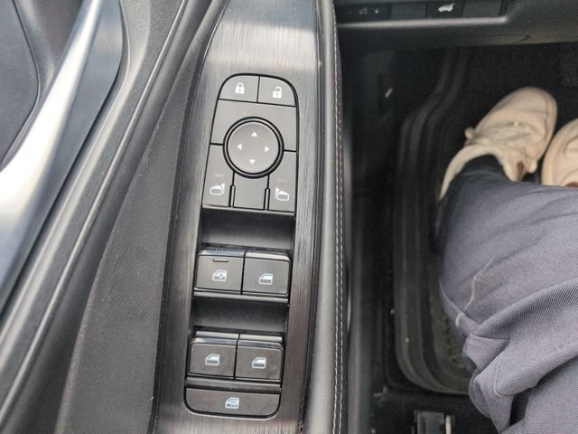 Used 2022 Nissan Rogue SV w/ SV Premium Package AWD/4WD image 31