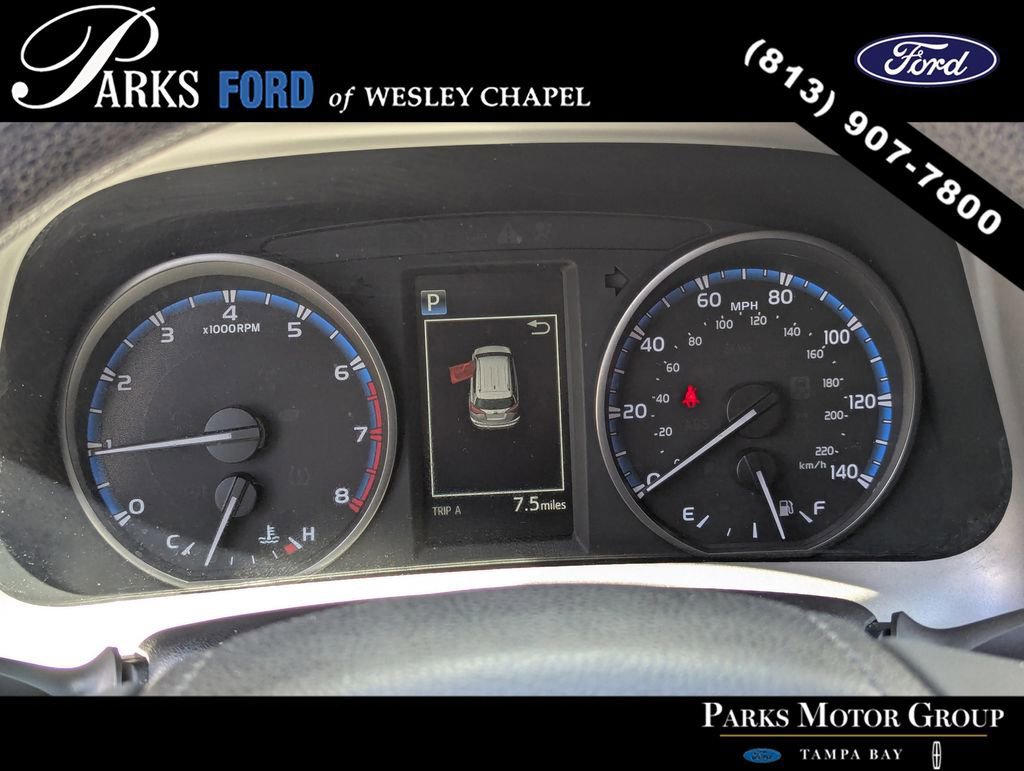 Used 2017 Toyota RAV4 LE image 29
