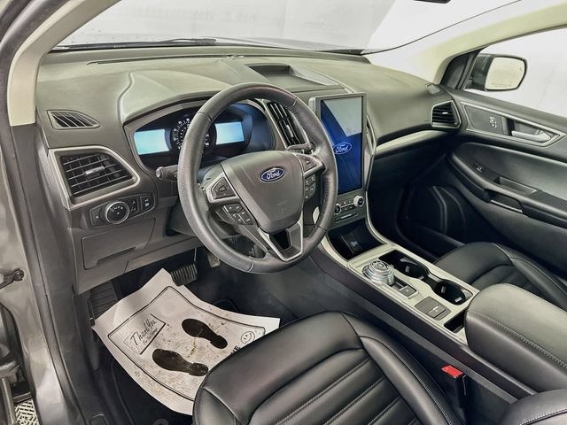 Certified 2024 Ford Edge SEL w/ Convenience Package AWD/4WD image 15