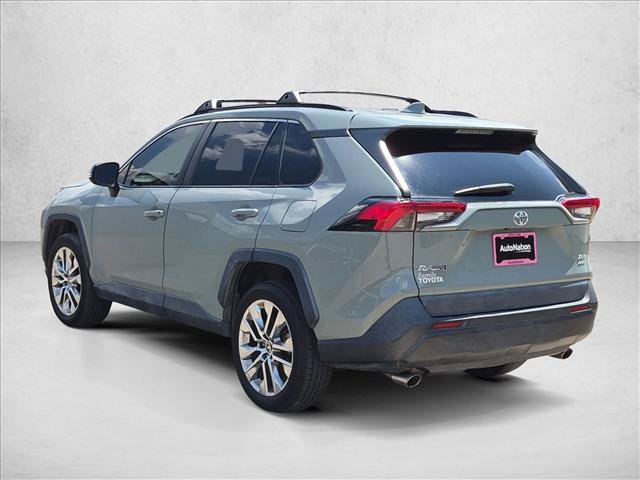 Used 2021 Toyota RAV4 XLE Premium AWD/4WD image 7