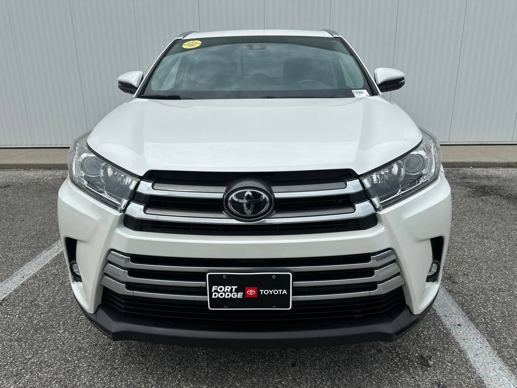 Used 2019 Toyota Highlander Limited AWD/4WD image 11