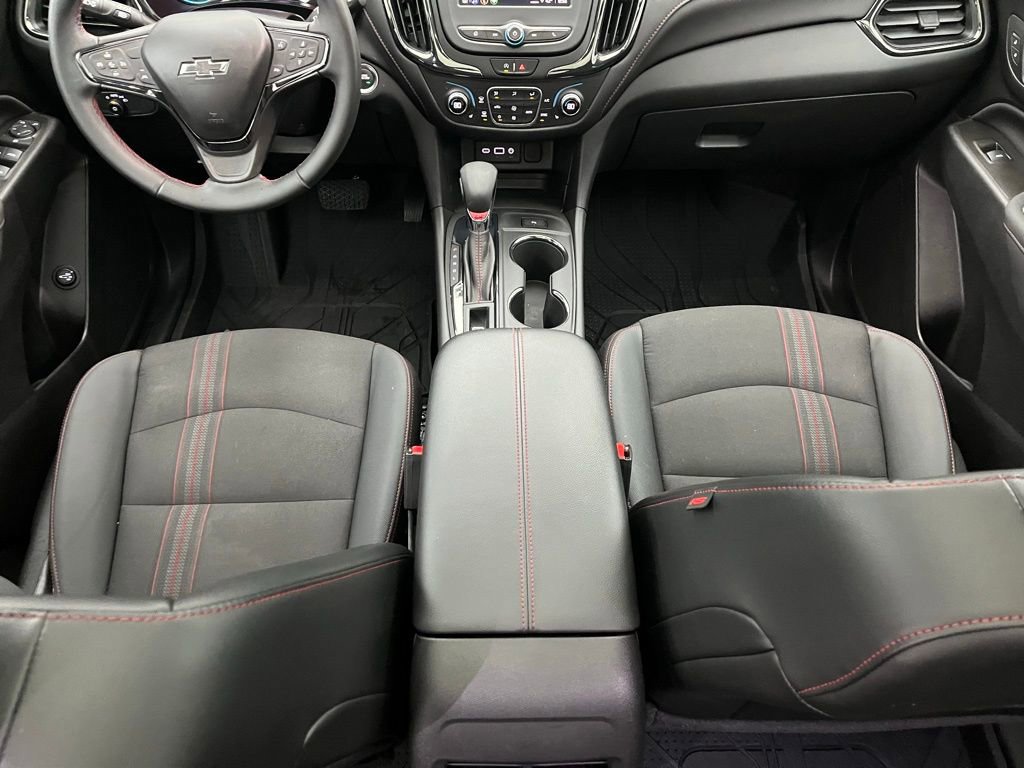 Used 2023 Chevrolet Equinox RS image 24