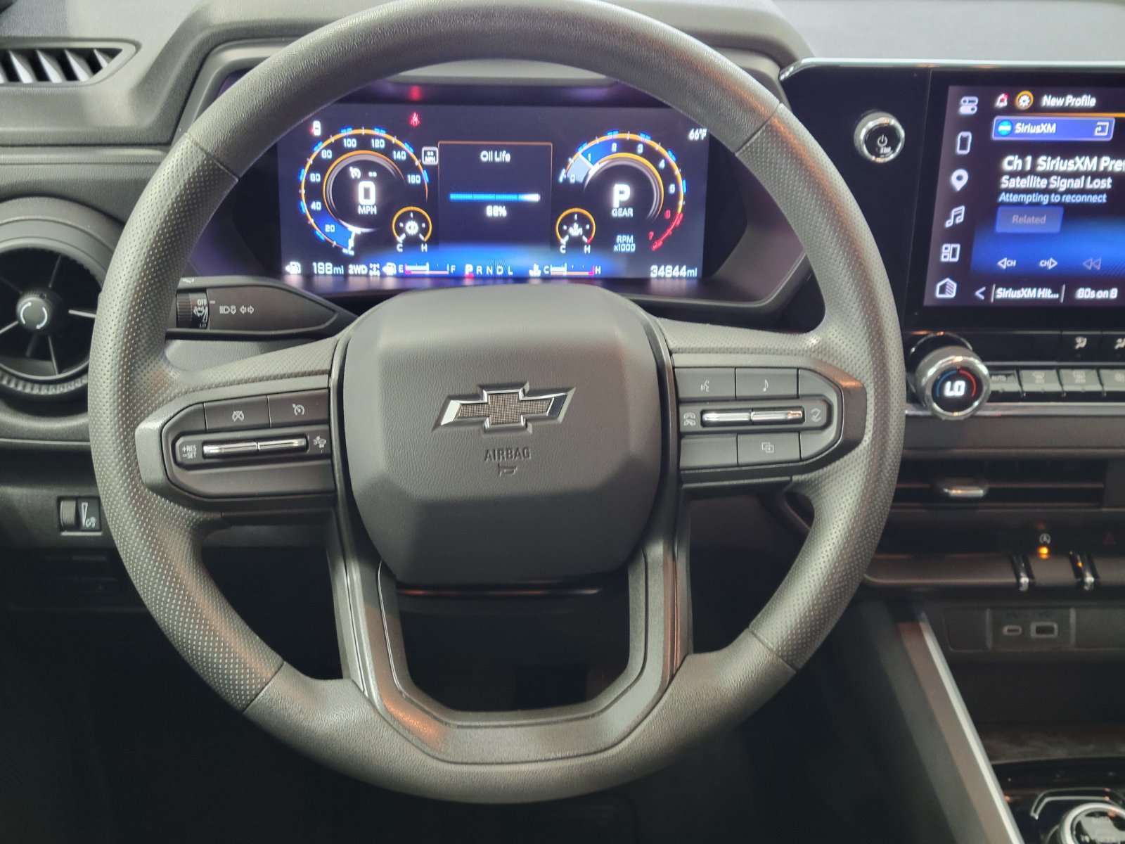 Used 2025 Chevrolet Colorado Trail Boss AWD/4WD image 27