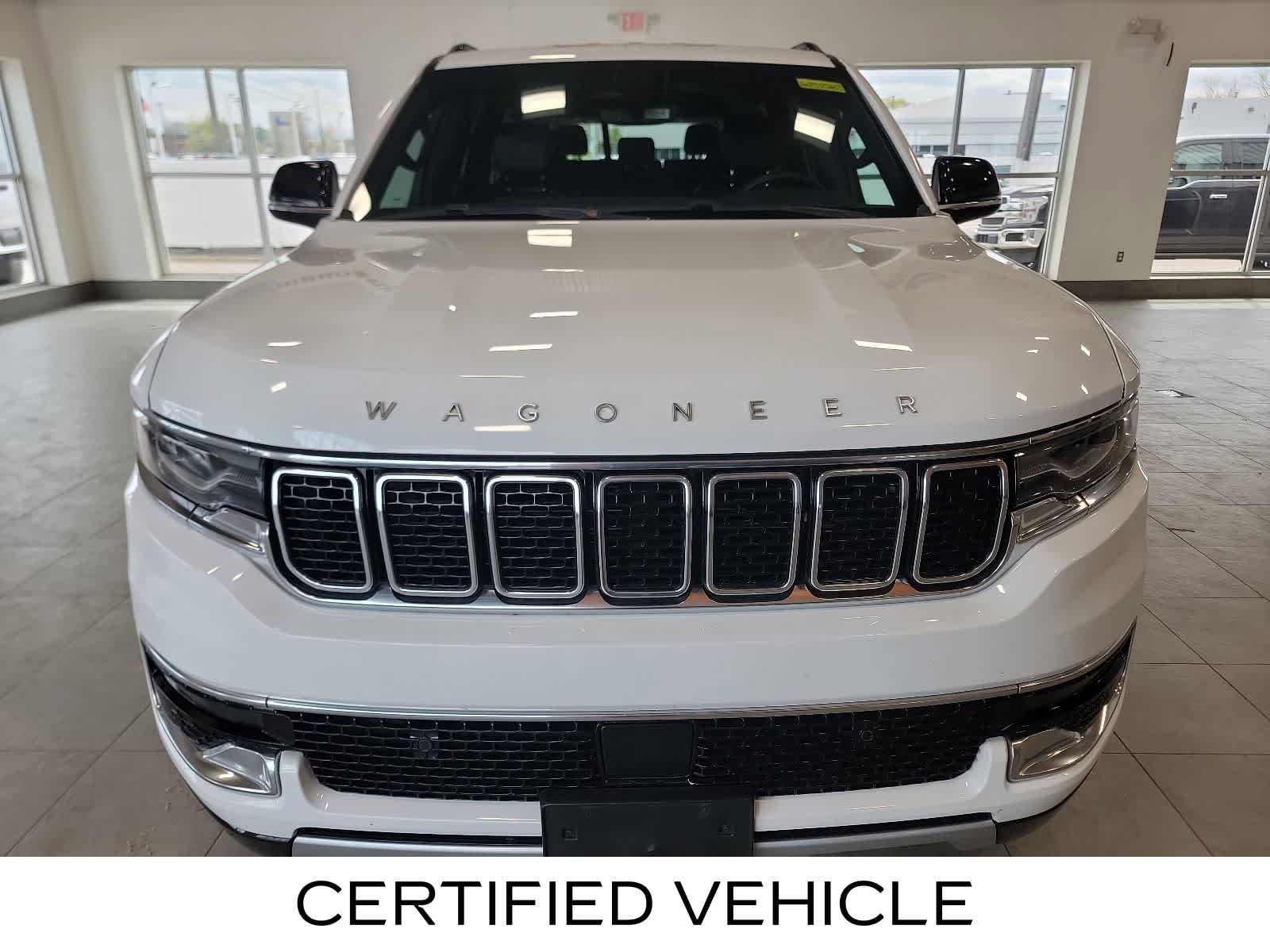 Used 2023 Jeep Wagoneer Series II AWD/4WD image 3