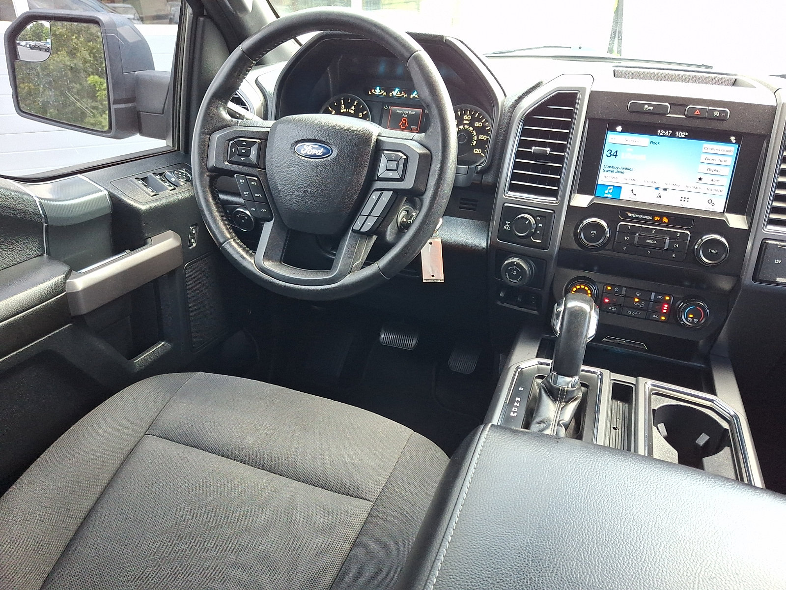 Certified 2019 Ford F150 XLT w/ Equipment Group 302A Luxury AWD/4WD image 14