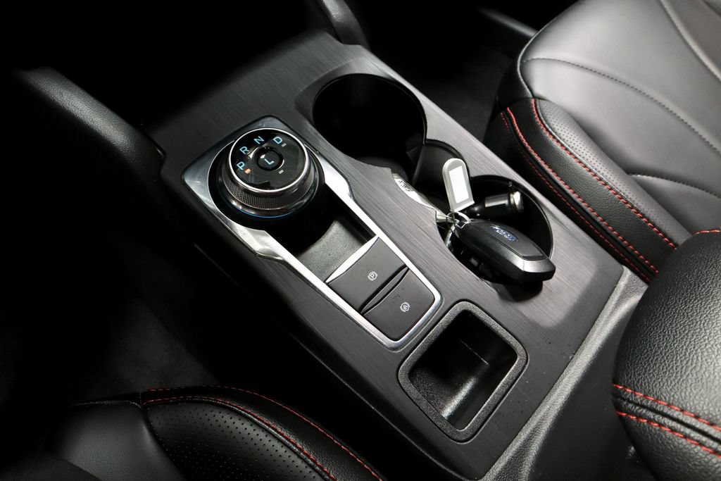 Certified 2025 Ford Escape ST-Line Elite w/ Premium Technology Package AWD/4WD image 35