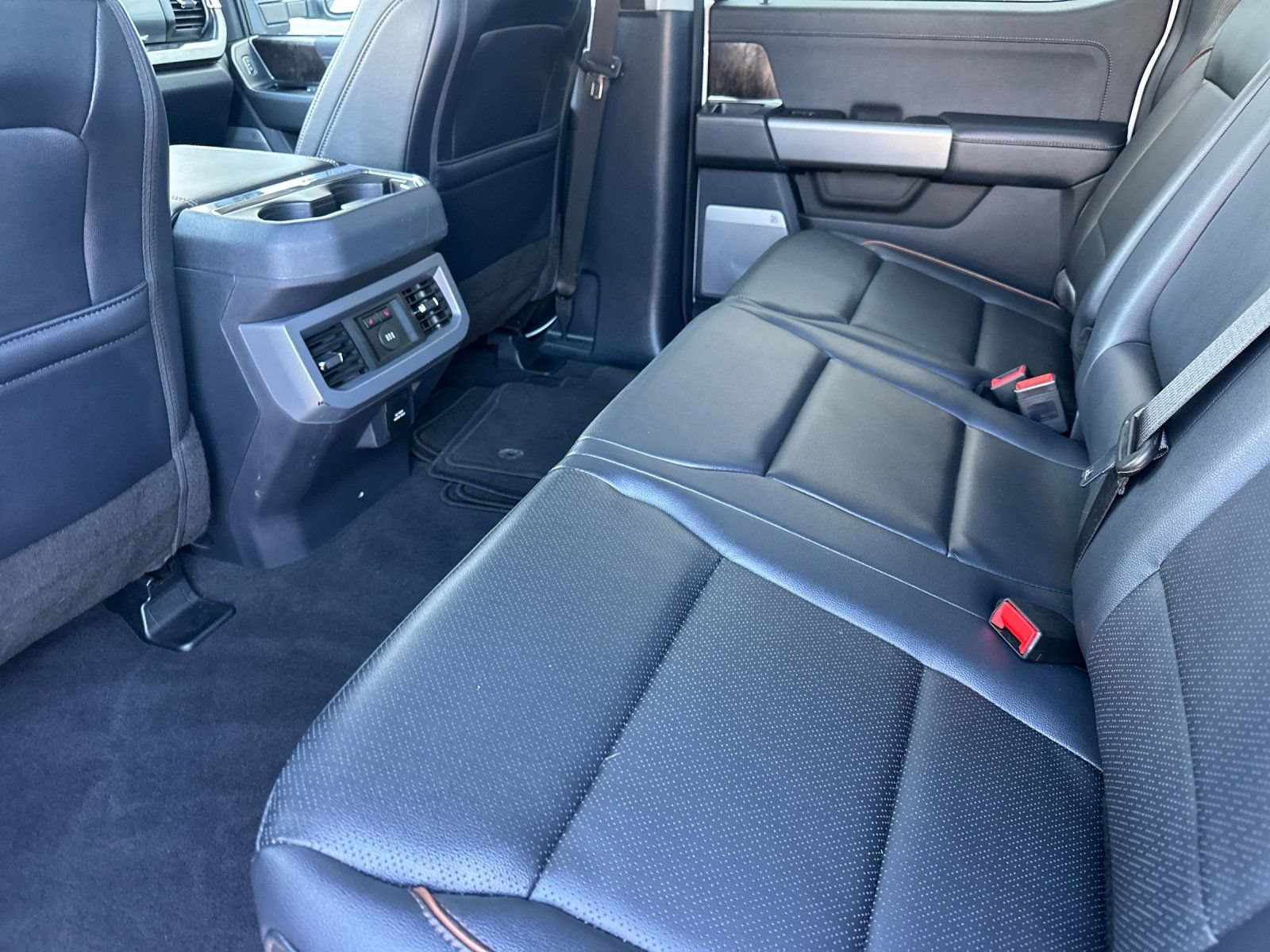 Certified 2026 Ford F250 Lariat AWD/4WD image 11