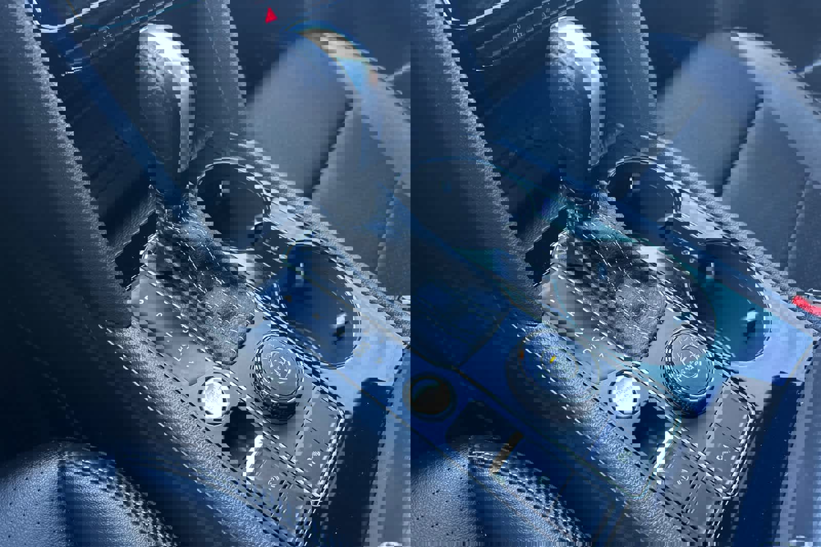 Used 2022 Volkswagen Atlas Cross Sport SEL R-Line image 21