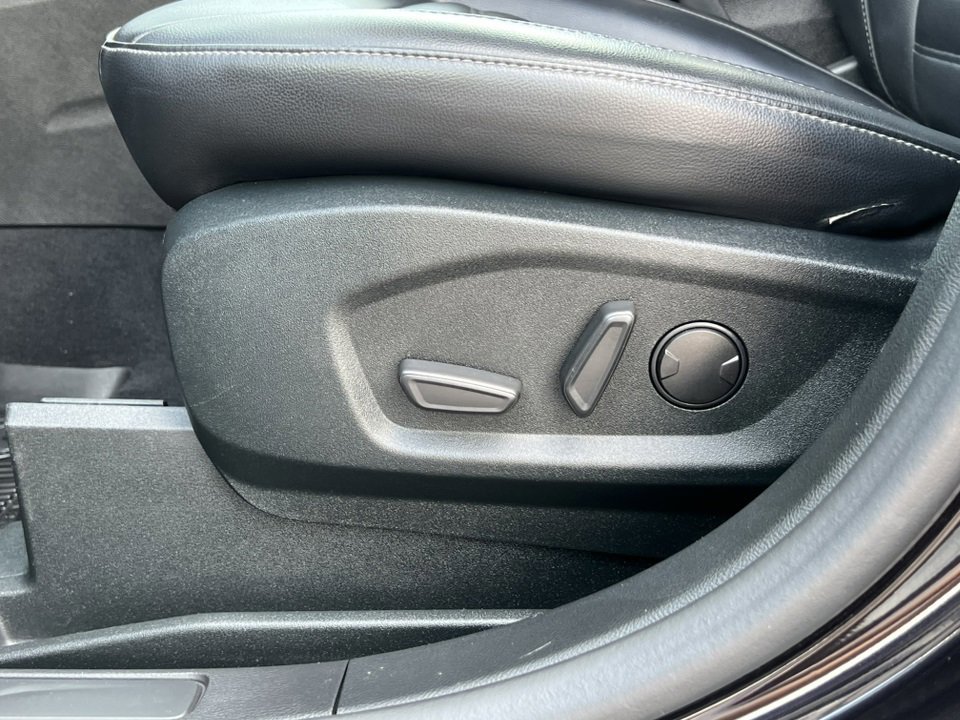 Certified 2022 Ford Edge SEL w/ Convenience Package image 15