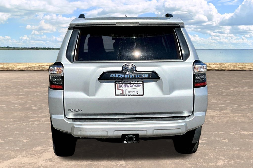 Used 2021 Toyota 4Runner TRD Off-Road AWD/4WD image 7