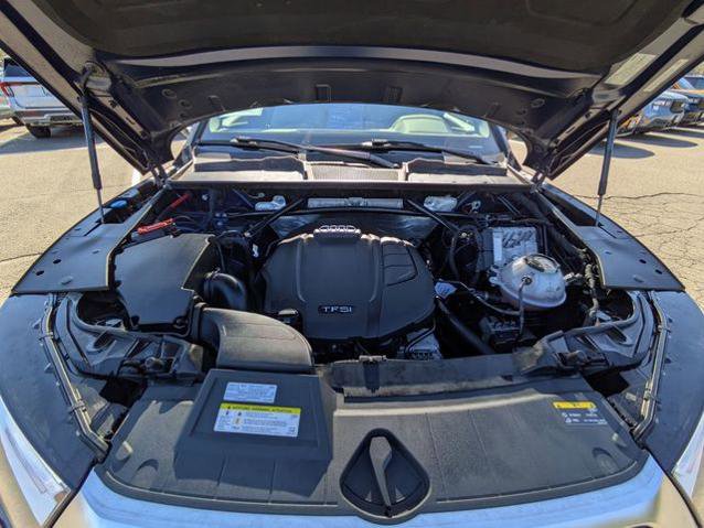 Used 2020 Audi Q5 2.0T Premium w/ Convenience Package image 37