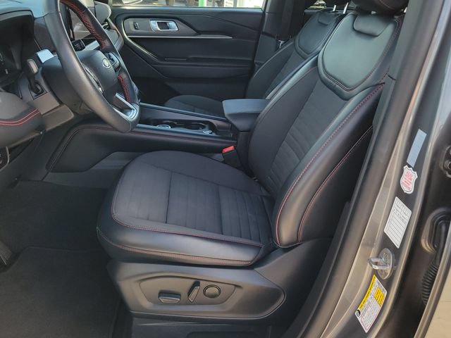 Certified 2025 Ford Explorer ST-Line w/ ST-Line Street Pack AWD/4WD image 6