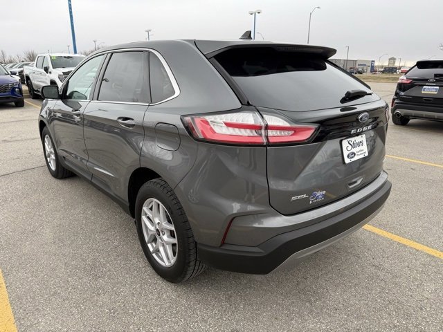 Certified 2024 Ford Edge SEL w/ Convenience Package image 6