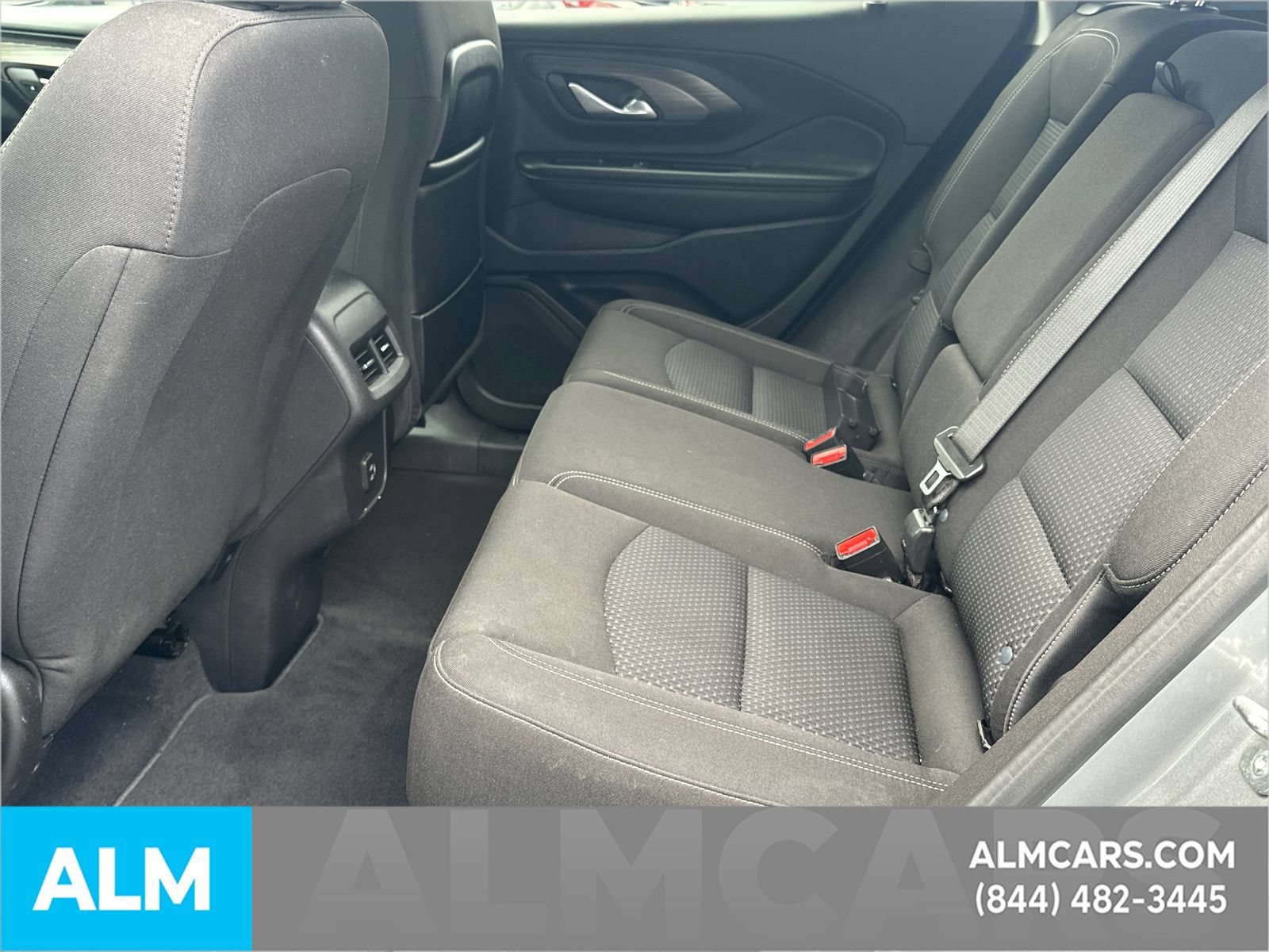 Used 2024 GMC Terrain SLE FWD image 23
