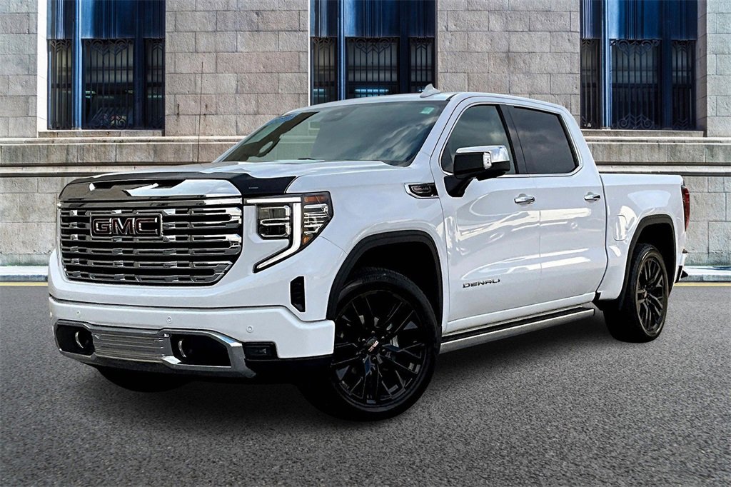 Used 2023 GMC Sierra 1500 Denali w/ Denali Reserve Package image 2