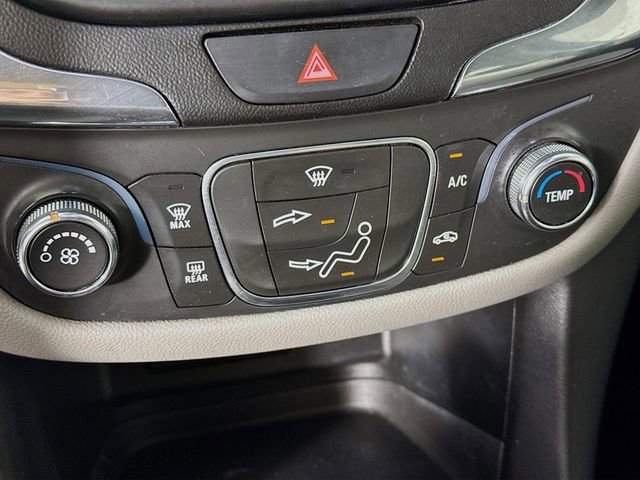 Used 2020 Chevrolet Equinox LS w/ LS Convenience Package image 18