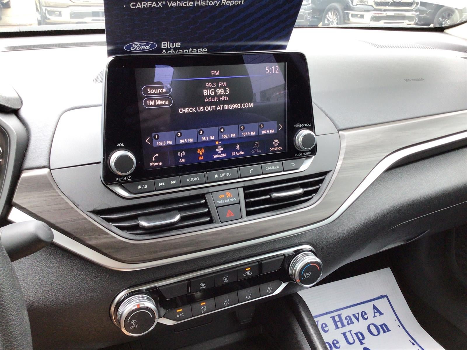 Used 2025 Nissan Altima 2.5 SV FWD image 19