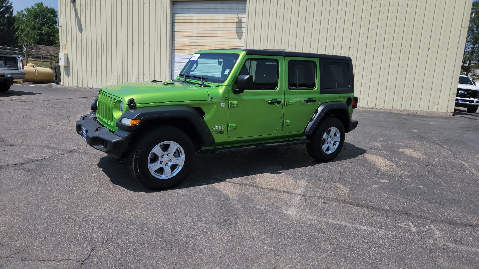 Used 2018 Jeep Wrangler Unlimited Sport S AWD/4WD image 4