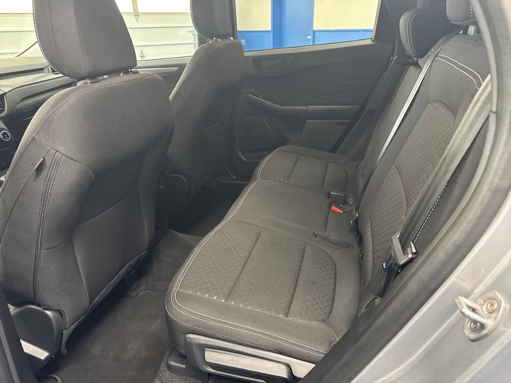 Certified 2024 Ford Escape Active AWD/4WD image 27