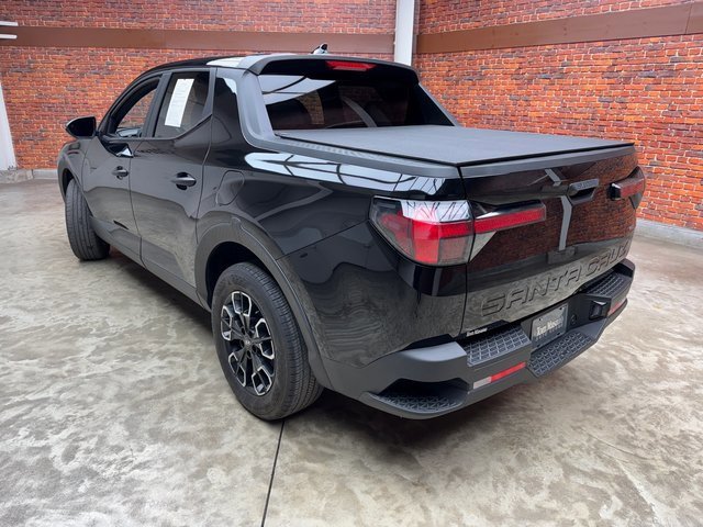 Used 2022 Hyundai Santa Cruz SEL image 3
