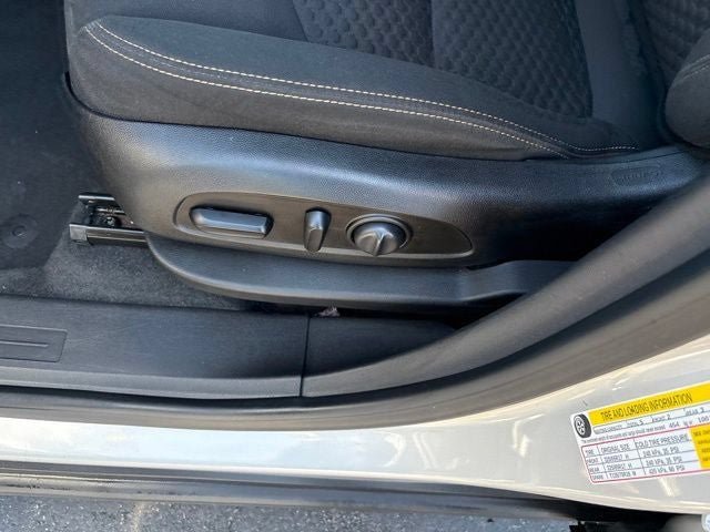 Used 2019 GMC Terrain SLE w/ Driver Convenience Package FWD image 21