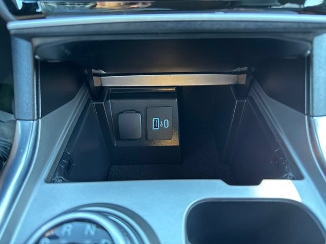 Certified 2021 Ford Explorer Limited w/ Equipment Group 301A AWD/4WD image 30