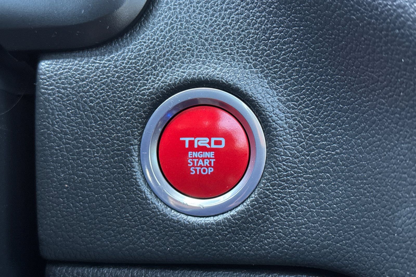 Used 2024 Toyota Tundra Limited w/ TRD Off-Road Package AWD/4WD image 22