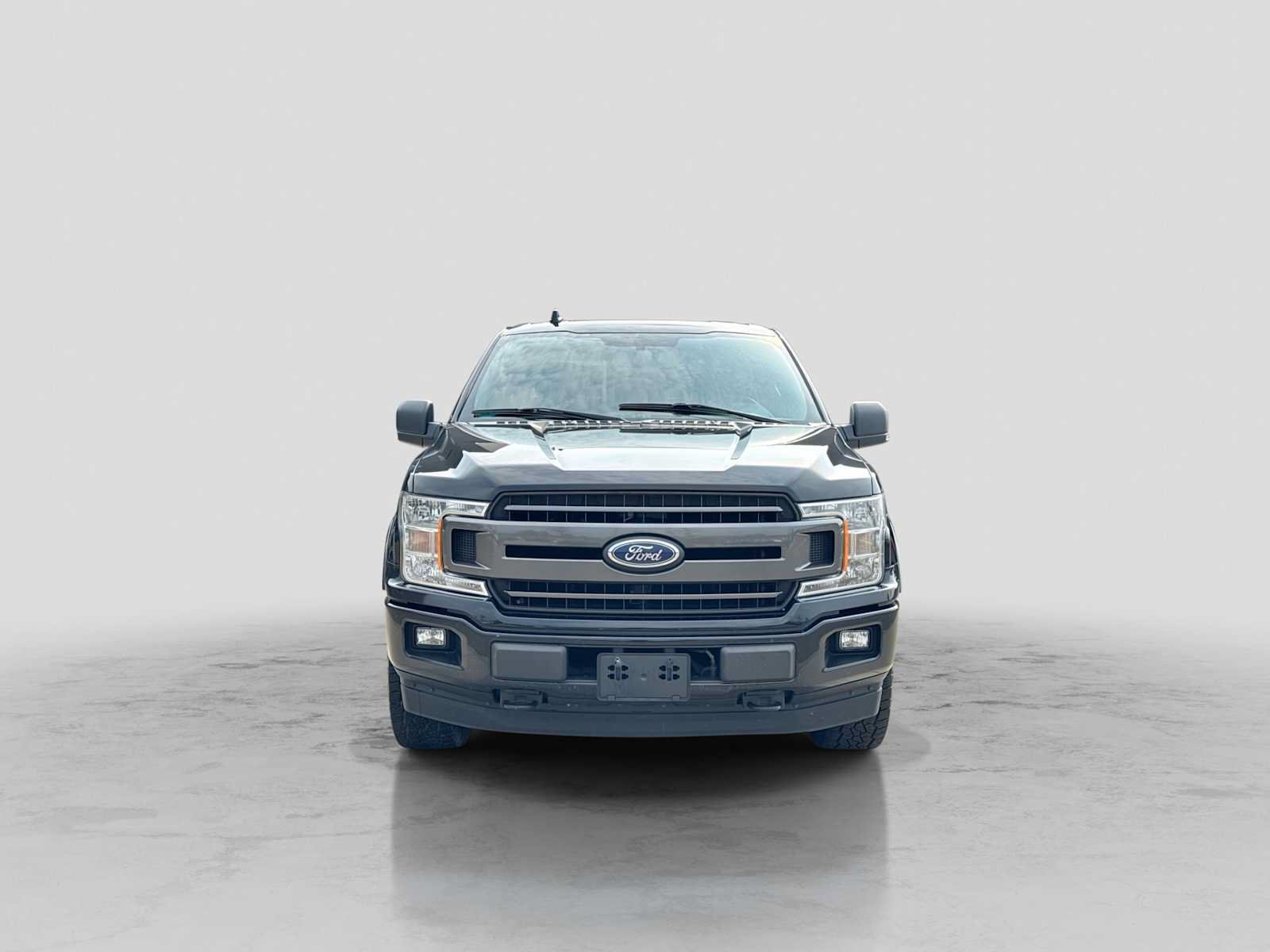 Certified 2018 Ford F150 XLT w/ Equipment Group 302A Luxury AWD/4WD image 9