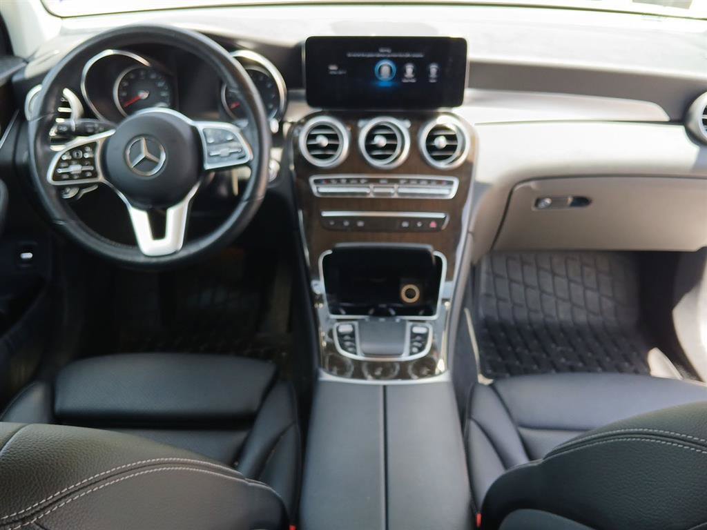 Used 2021 Mercedes-Benz GLC 300 4MATIC image 23