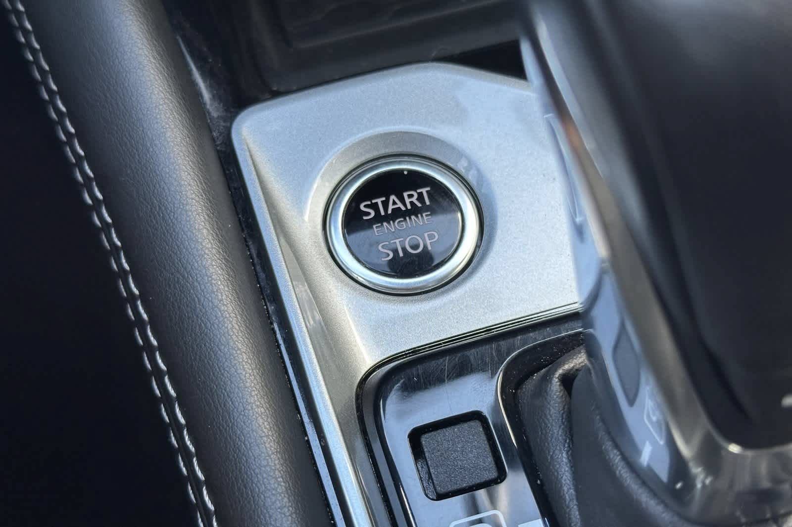 Used 2023 Nissan Altima 2.5 SV w/ SV Premium Package FWD image 22